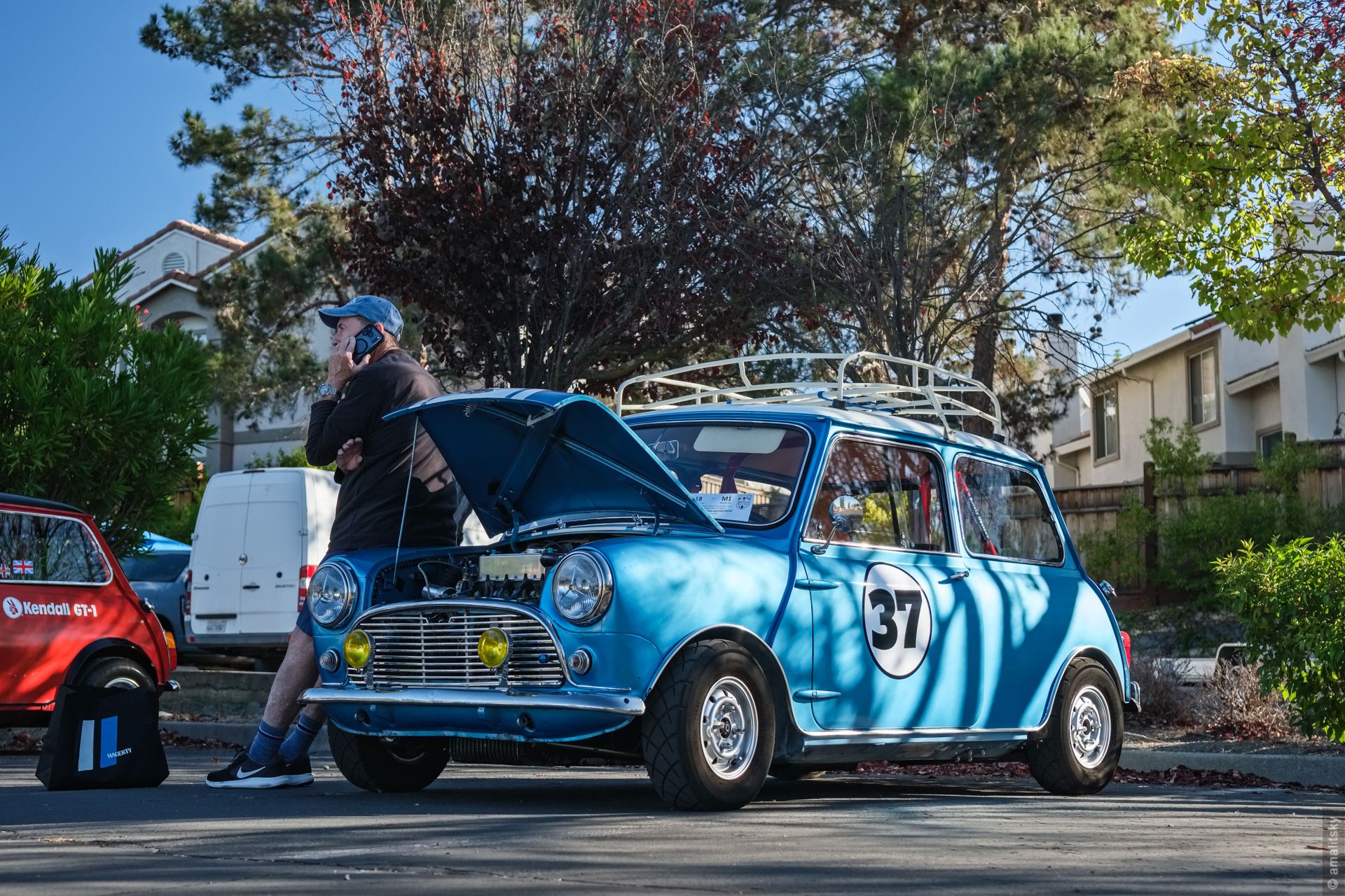 Mini
