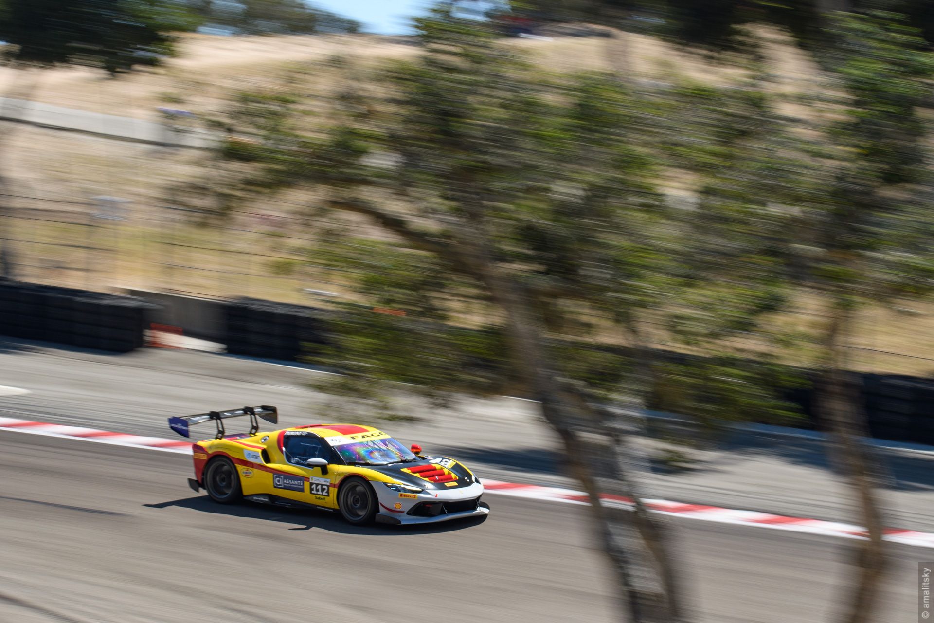 Ferrari 296 Challenge