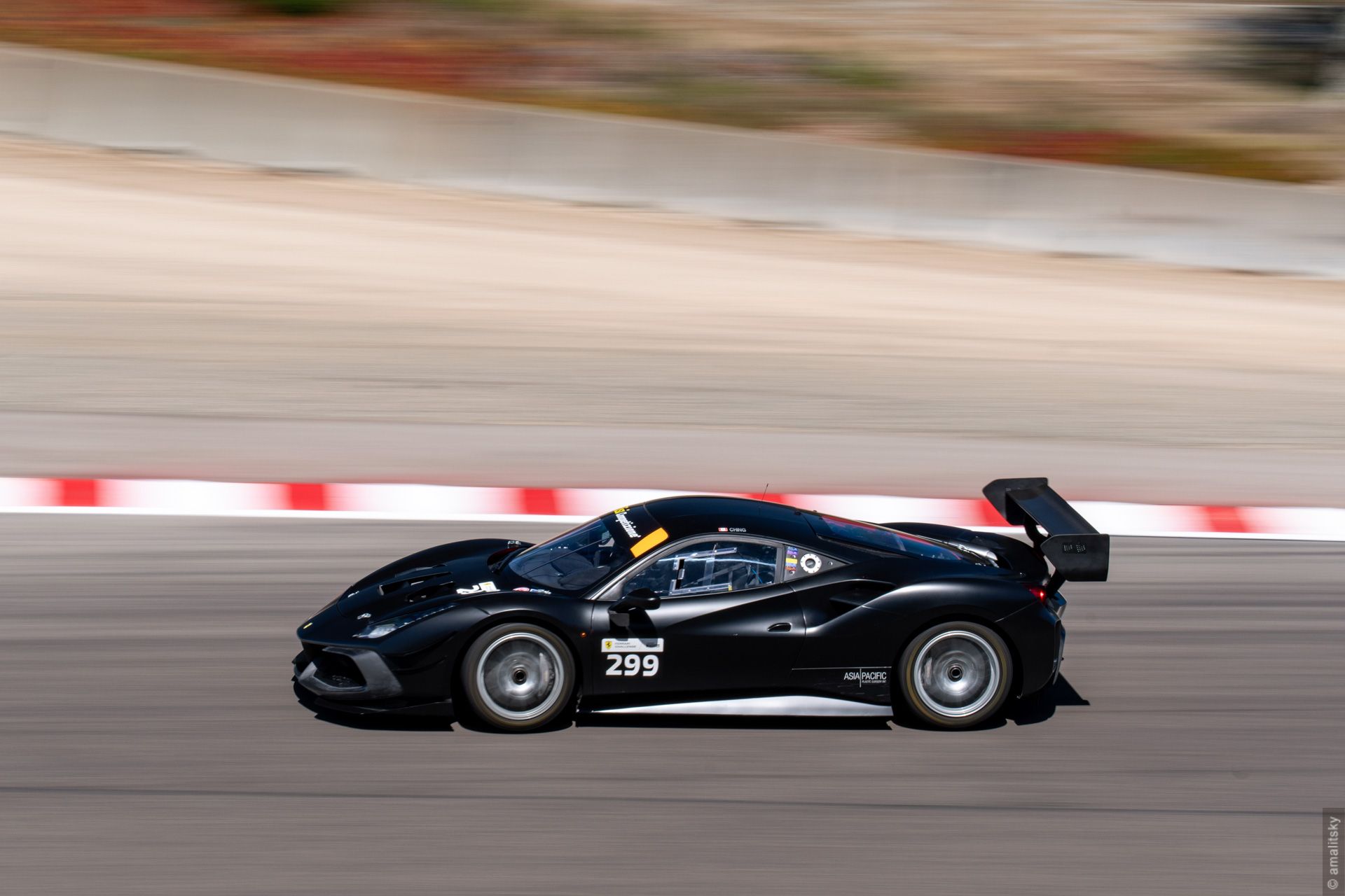 Ferrari 488 Challenge
