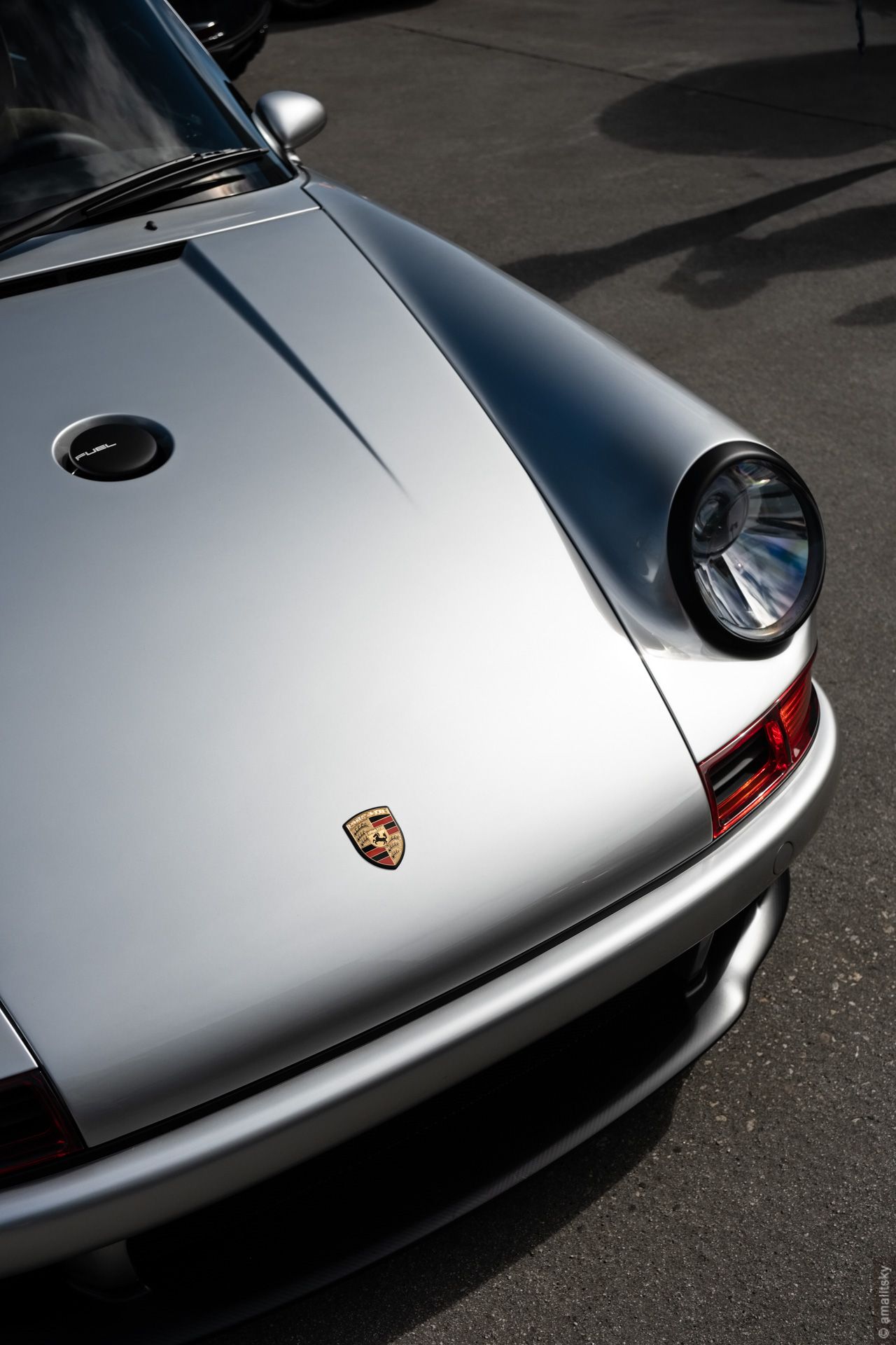 Porsche 911 Reimagined by Singer — DLS