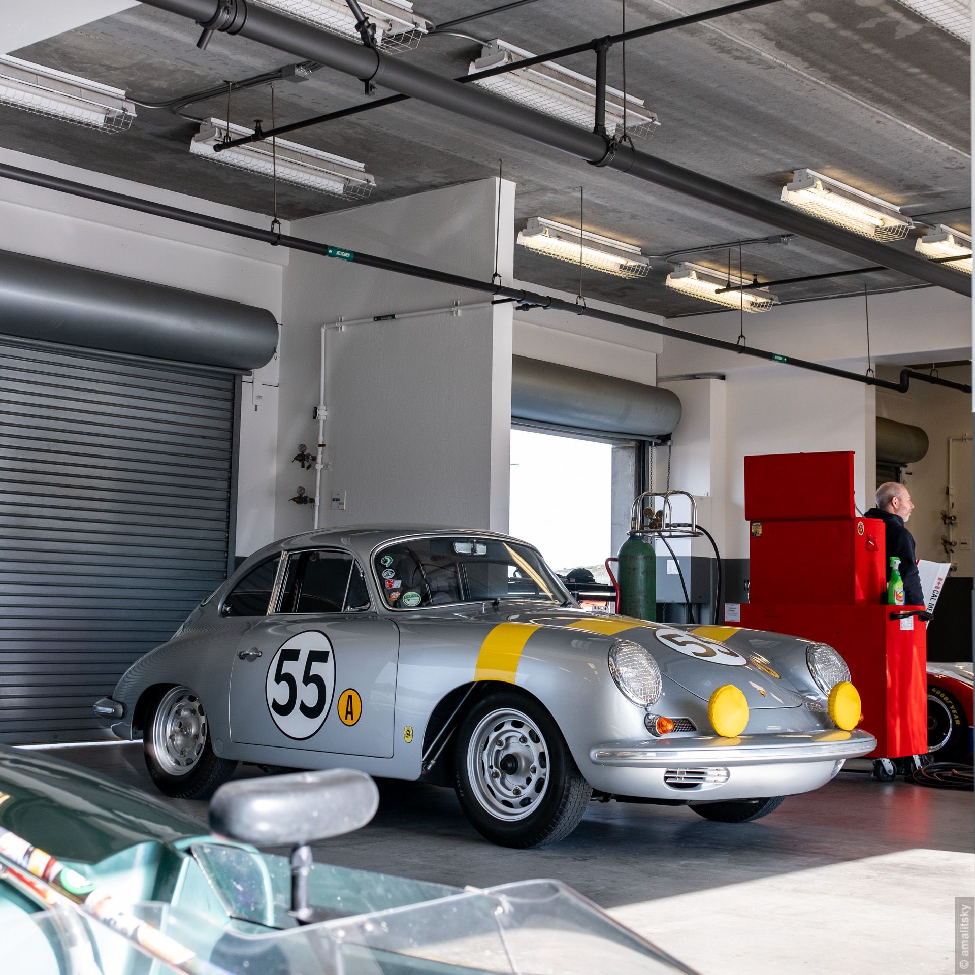 Porsche 356B