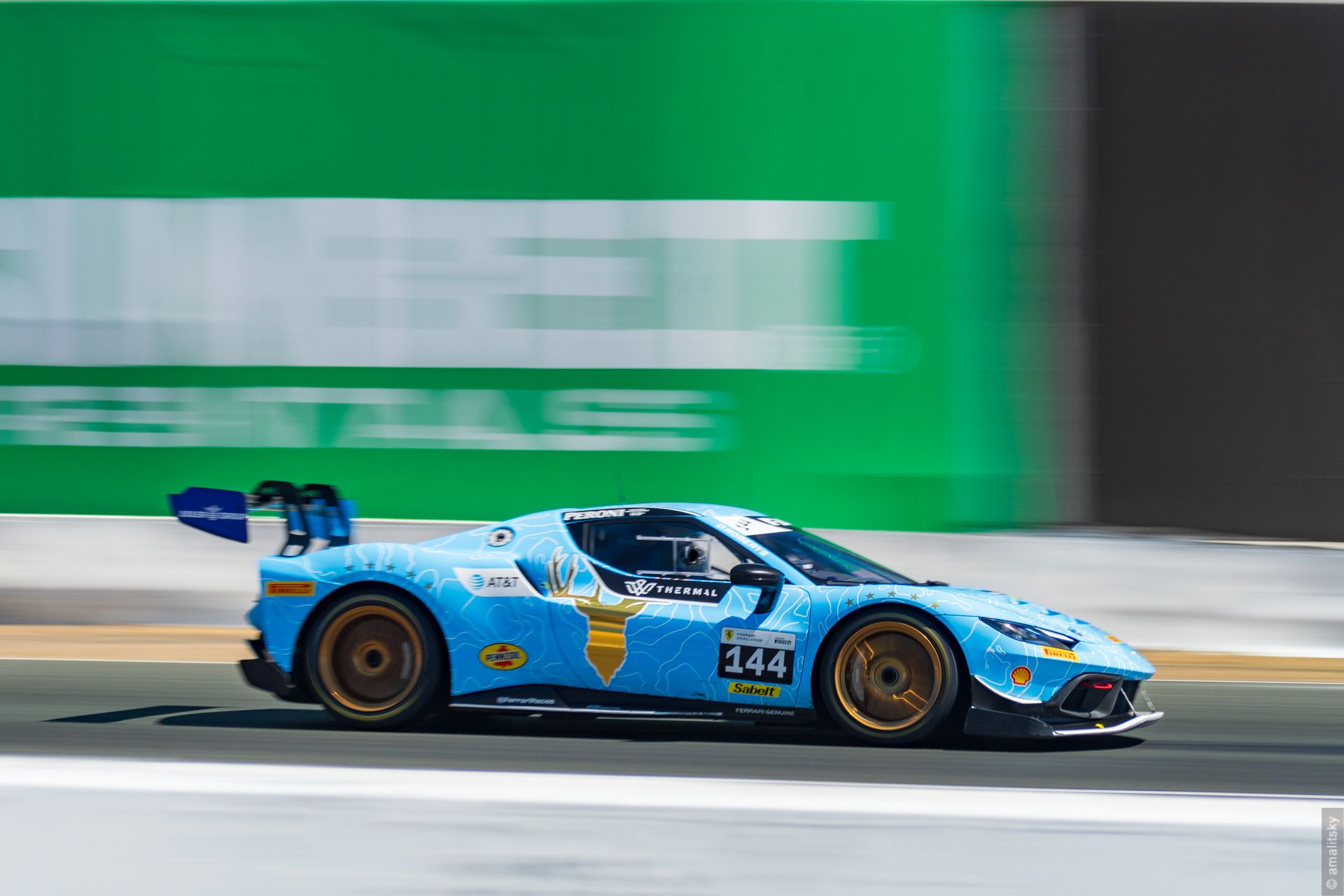 Ferrari 296 Challenge