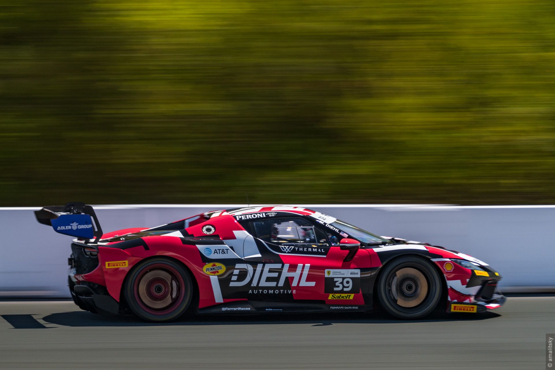 Ferrari 296 Challenge