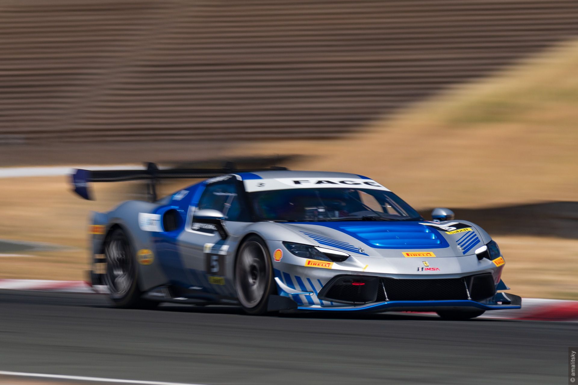 Ferrari 296 Challenge