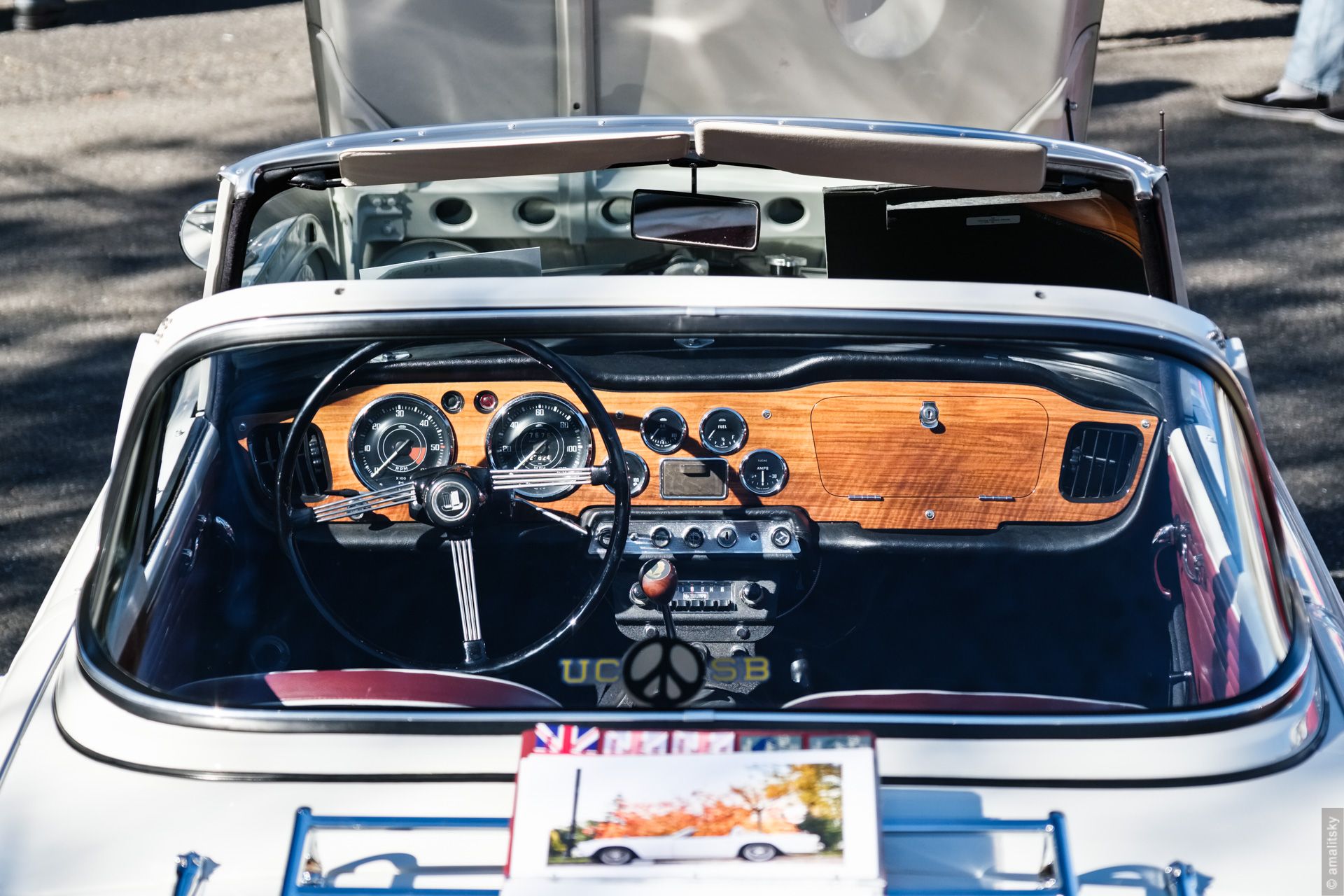 Triumph TR4