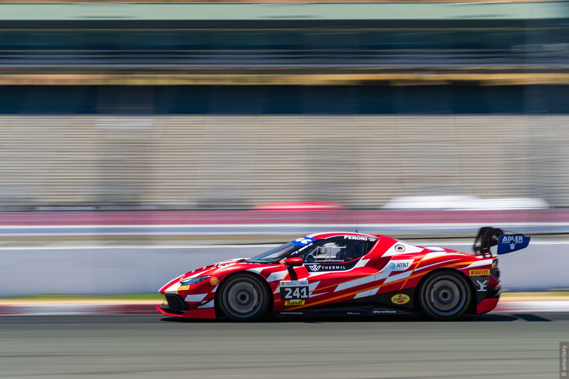 Ferrari 296 Challenge