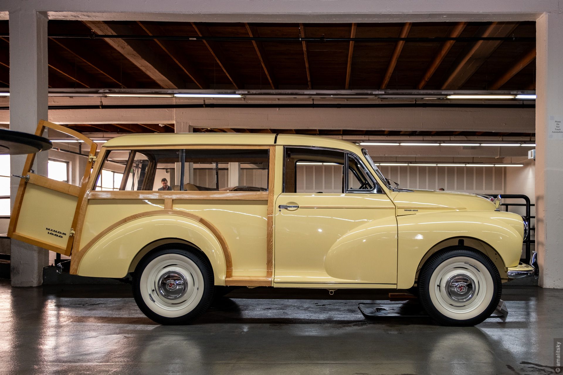1959 Morris Minor 1000 Traveller